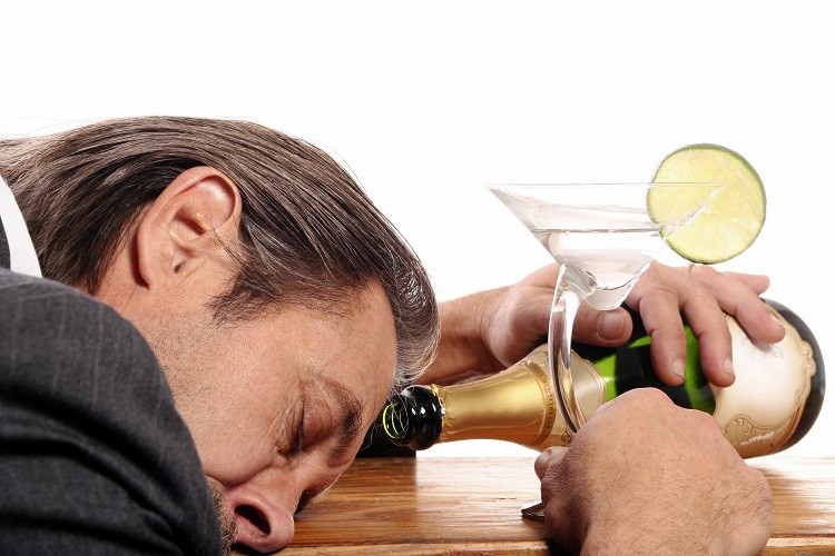 Alkoholizm - jak zacząć leczenie